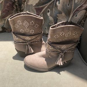 Girl’s Rhinestone studded boots